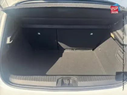 Photo 13 Renault Clio Gén. V (BJA) Ph1 Intens 5