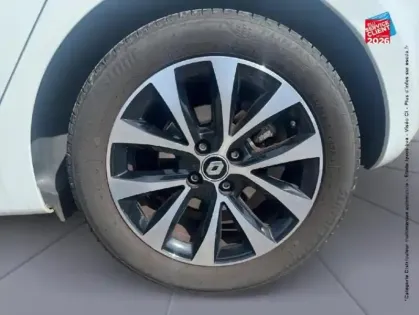 Photo 9 Renault Clio Gén. V (BJA) Ph1 Intens 5