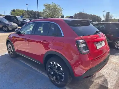 Photo 5 Fiat 600  1.2 Hybrid 100ch La Prima DCT6