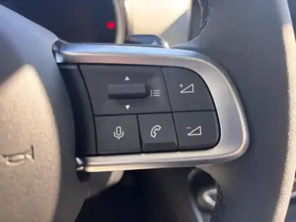 Photo 12 Fiat 600  1.2 Hybrid 100ch La Prima DCT6