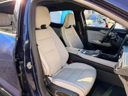 Photo 7 Renault Espace  1.2 E-Tech full hybrid 200ch Iconic