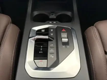 Photo 10 BMW Serie 1 Gén. IV (F70) Ph1 M Sport 5