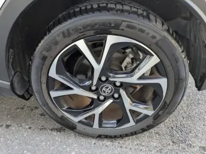 Photo 7 Toyota C-HR  184h Edition 2WD E-CVT MY20