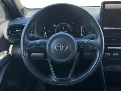 Photo 14 Toyota Yaris Gén. I Ph1 NG Design 5