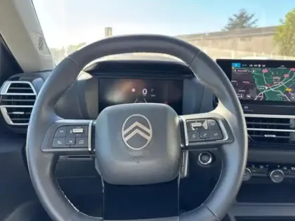 Photo 12 Citroën C4 Gén. III Ph2 MAX 5