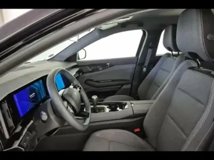 Photo 13 Renault Austral  1.2 TCe mild hybrid advanced 130ch Evolution - 24