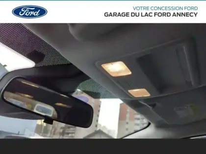 Photo 11 Ford Fiesta Gén. V Ph2 Titanium Business 5