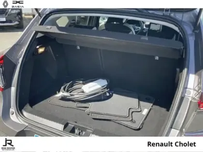 Photo 6 Renault Captur  1.6 E-Tech hybride rechargeable 160ch Techno