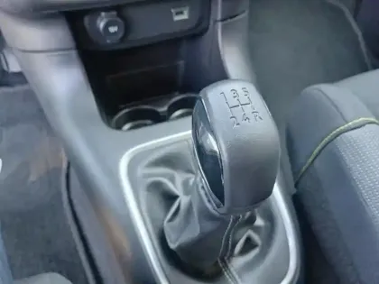 Photo 23 Citroën C3 Gén. III Ph2 Shine 5