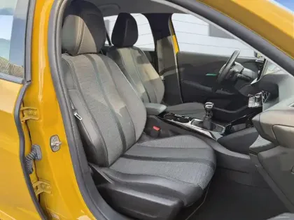 Photo 8 Peugeot 208 Gén. II Ph1 Allure 5