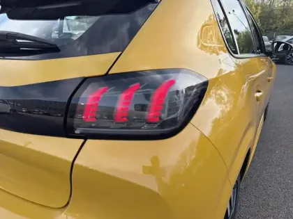 Photo 6 Peugeot 208 Gén. II Ph1 Allure 5