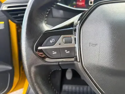 Photo 18 Peugeot 208 Gén. II Ph1 Allure 5