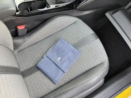 Photo 15 Peugeot 208 Gén. II Ph1 Allure 5