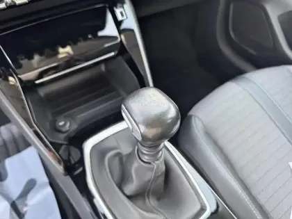 Photo 23 Peugeot 208 Gén. II Ph1 Allure 5