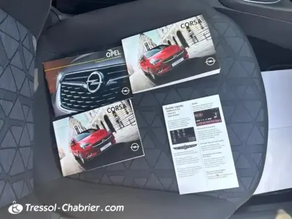 Photo 29 Opel Corsa  1.4 90 ch Design 120 ans