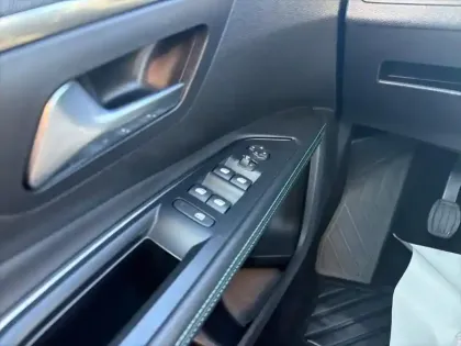 Photo 15 Peugeot 5008 Gén. II Ph2 NG Allure Pack 5