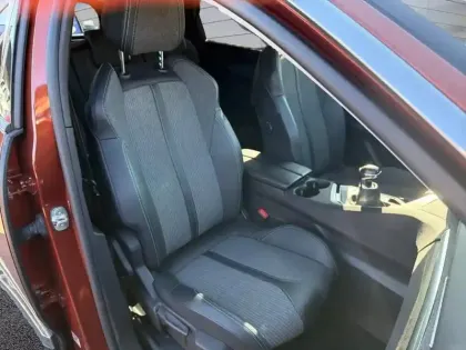 Photo 8 Peugeot 5008 Gén. II Ph2 NG Allure Pack 5