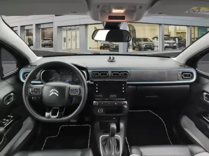 Photo 9 Citroën C3  PureTech 110 EAT6 Elle