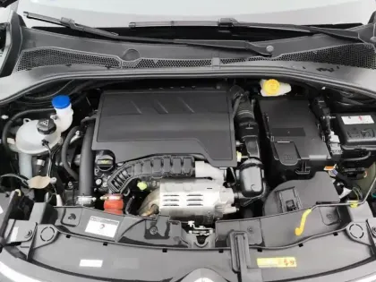 Photo 6 Citroën C3  PureTech 110 EAT6 Elle