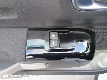 Photo 19 Citroën C3 Gén. III Ph2 Shine 5