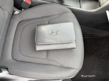 Photo 15 Hyundai Tucson  1.6 T-GDI 215 Hybrid BVA6 Initia