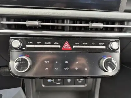 Photo 12 Hyundai Tucson  1.6 T-GDI 215 Hybrid BVA6 Initia