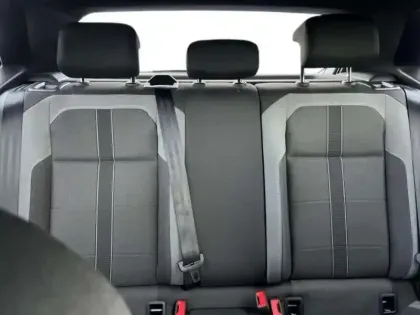 Photo 6 Volkswagen Polo Gén. VI Ph2 Evo Style 5