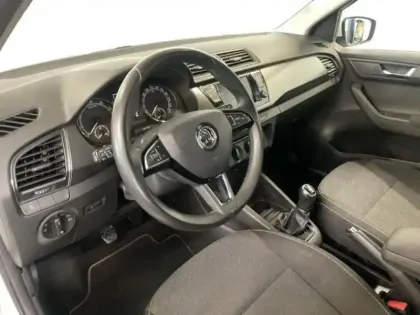 Photo 8 Skoda Fabia Gén. III Ph2 Edition 5