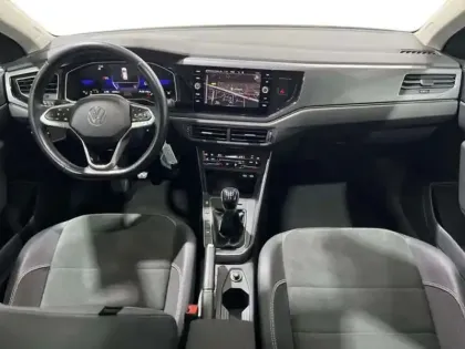 Photo 7 Volkswagen Polo Gén. VI Ph2 Style 5