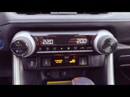 Photo 12 Toyota Rav4 Gén. V Ph1 Collection 5