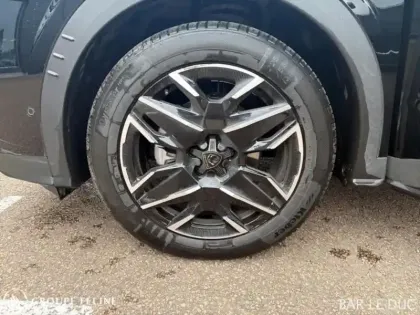 Photo 10 Peugeot 3008 Gén. III Ph1 Allure 5