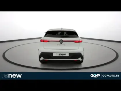 Photo 8 Renault Megane  E-Tech Electric EV40 130ch Techno standard charge