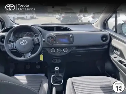 Photo 7 Toyota Yaris  70 VVT-i France 5p MY19