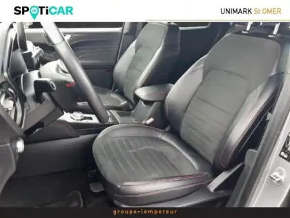 Photo 8 Ford Kuga Gén. III Ph1 ST-Line 5