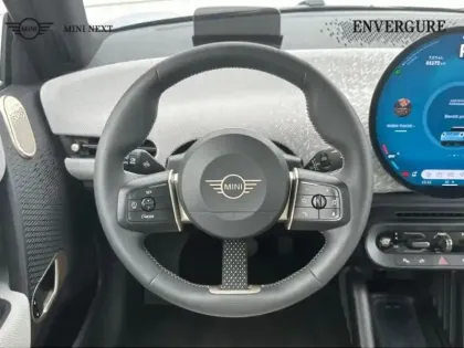 Photo 5 Mini Cooper Gén. IV (/F66/J01) Ph1 Favoured 3