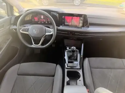 Photo 11 Volkswagen Golf Gén. VIII Ph1 Style 5