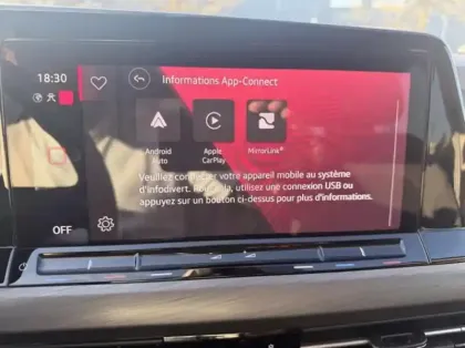 Photo 14 Volkswagen Golf Gén. VIII Ph1 Style 5