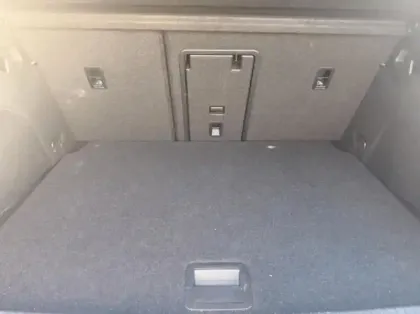 Photo 9 Volkswagen Golf Gén. VIII Ph1 Style 5