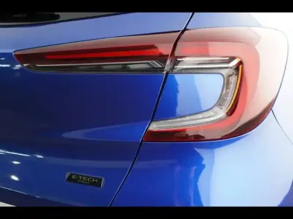 Photo 12 Renault Captur  1.6 E-Tech hybride 145ch Techno Fast Track