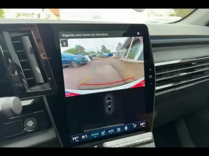 Photo 14 Renault Austral  1.2 E-Tech full hybrid 200ch esprit Alpine - 25