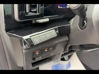 Photo 11 Renault Austral  1.2 E-Tech full hybrid 200ch esprit Alpine - 25