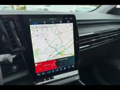 Photo 13 Renault Austral  1.2 E-Tech full hybrid 200ch esprit Alpine - 25