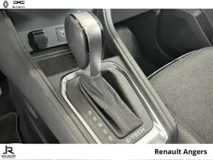 Photo 5 Renault Captur  1.6 E-Tech hybride 145ch Intens -21