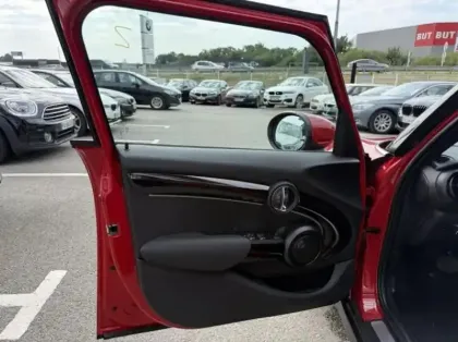 Photo 10 Mini Mini  5 Portes Cooper 136ch Edition Premium Plus BVA7