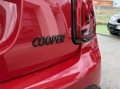 Photo 7 Mini Mini  5 Portes Cooper 136ch Edition Premium Plus BVA7