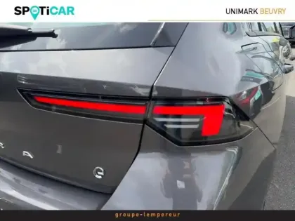 Photo 6 Opel Astra Gén. VI Ph1 Base 5