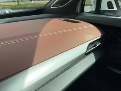 Photo 12 Volkswagen Id.4 Gén. I Ph1 NG2 Life Max 5