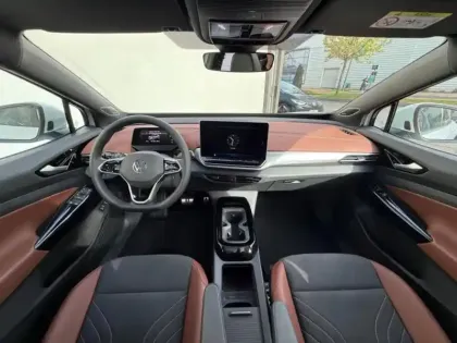 Photo 7 Volkswagen Id.4 Gén. I Ph1 NG2 Life Max 5