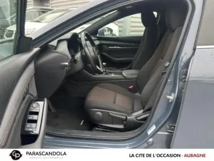 Photo 8 Mazda Mazda3 Mazda 3 2.0 SKYACTIV-G M-Hybrid 122ch Style Evap