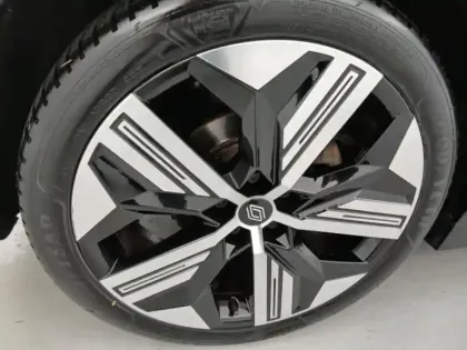 Photo 9 Renault Megane Gén. V (BCB) Ph1 Iconic 5